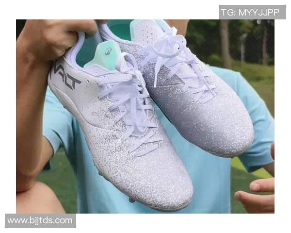 迪卡伦足球明星的传奇之路与辉煌成就揭秘