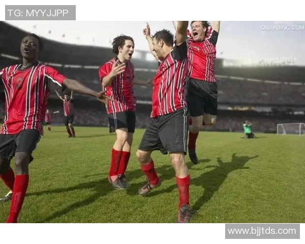 香港足球明星全景介绍与成就回顾精彩瞬间汇总 香港足球明星全景介绍与成就回顾精彩瞬间汇总